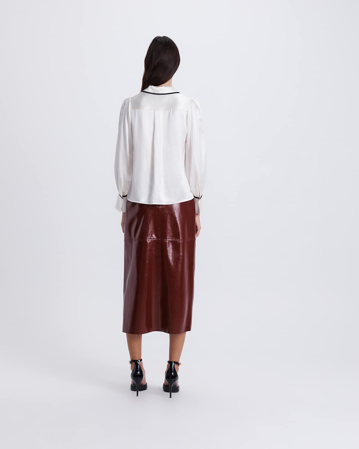 Marie Silk Top in IVORY/BLACK