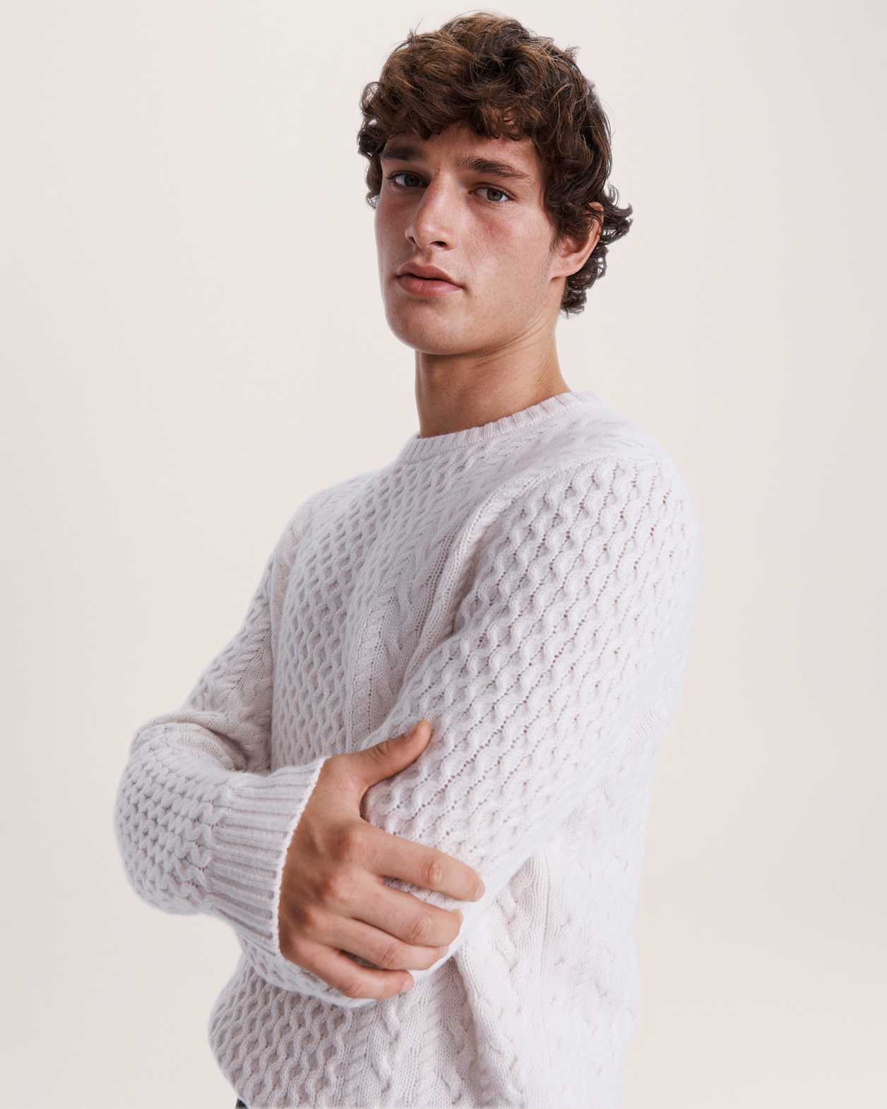 Claude Cable Merino Crew Knit in CHALK