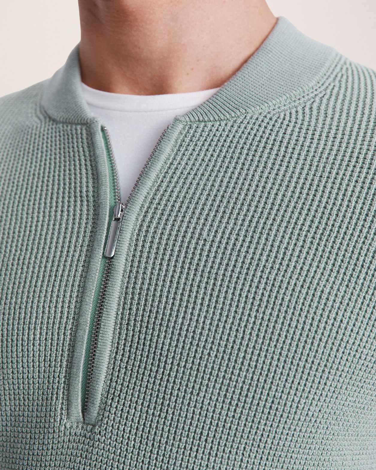 Angus Quarter Zip Knit in MINT