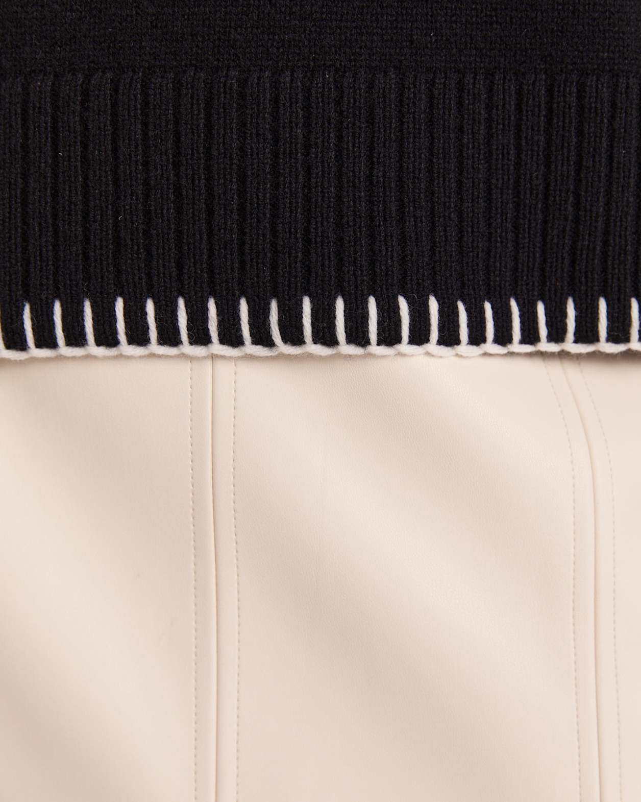 Claudia Stitched Edge Wool Sweater in BLACK/WHITE