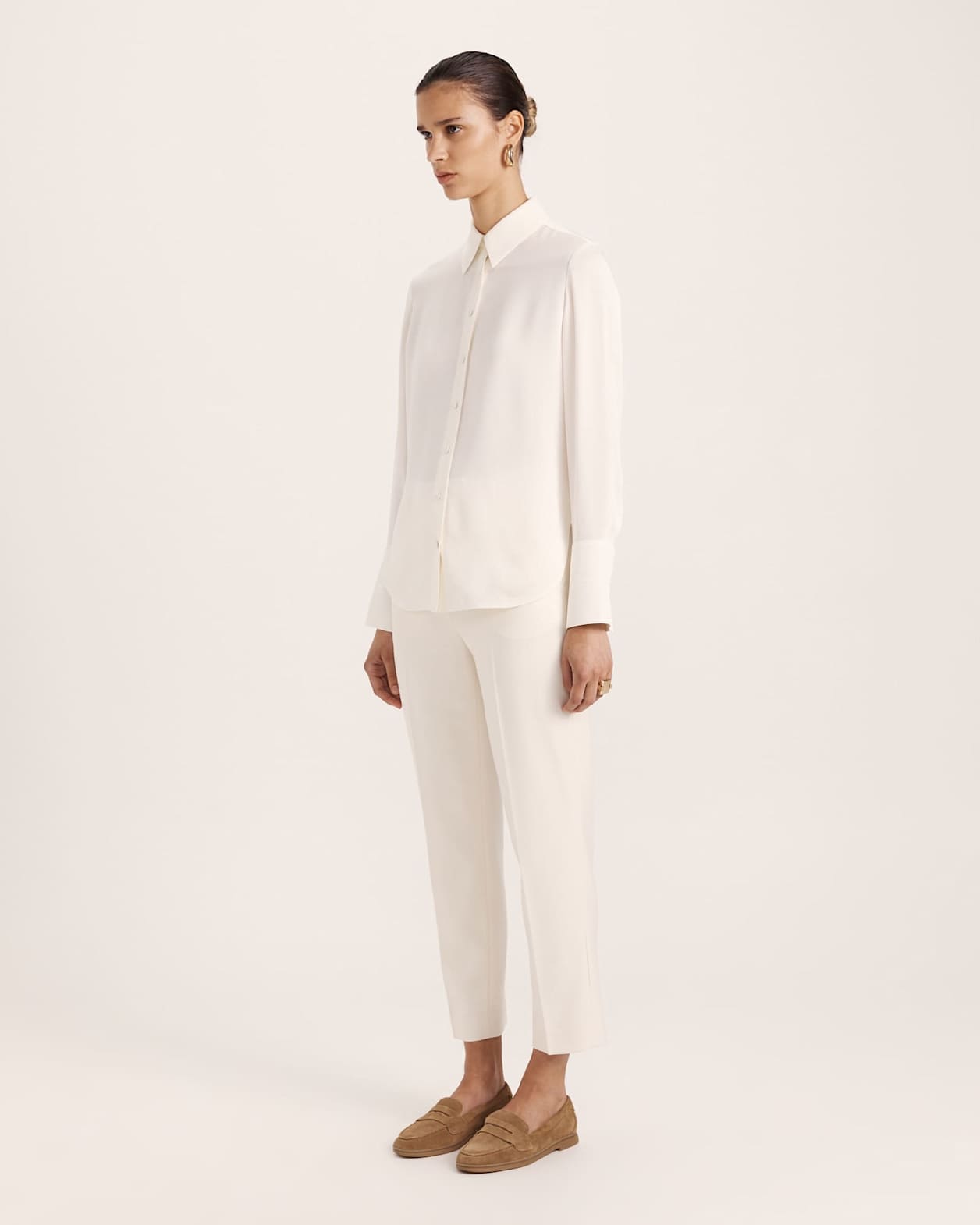 Sam Silk Classic Shirt in OFF WHITE