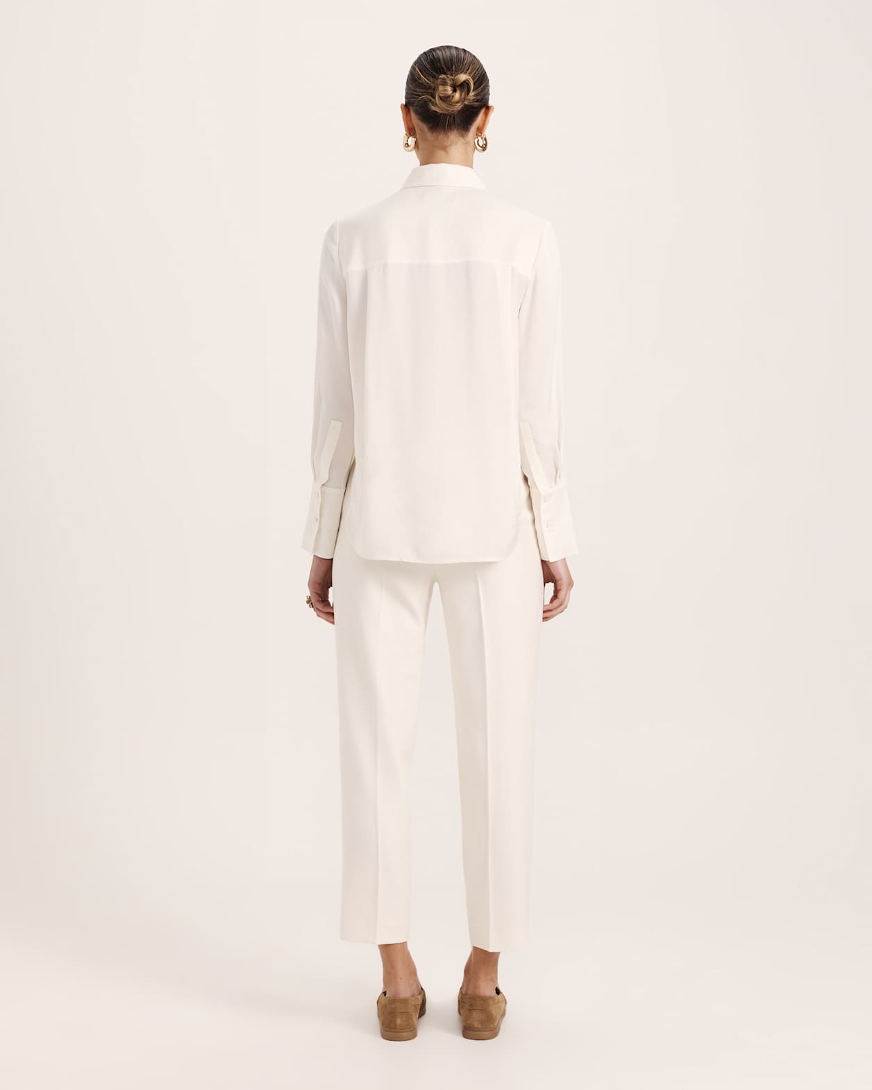 Sam Silk Classic Shirt in OFF WHITE