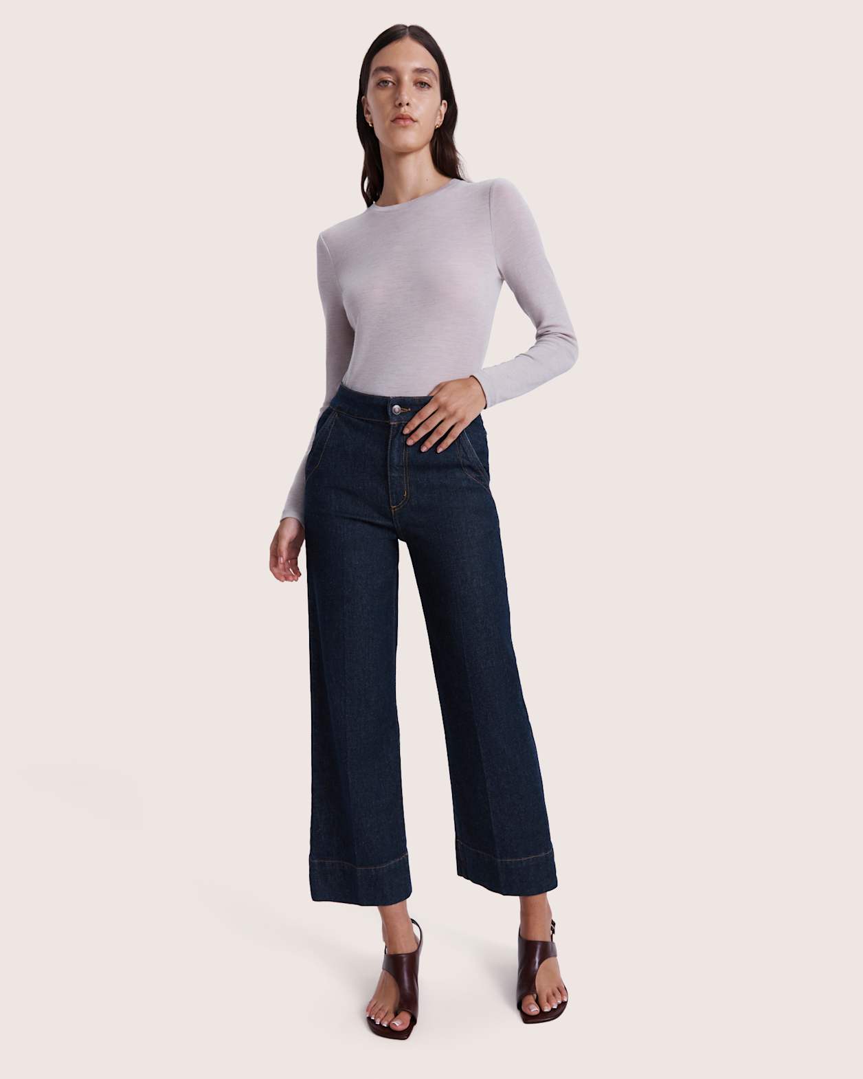 Ava Cropped Wide Leg Jean in BLUE/BLACK WASH