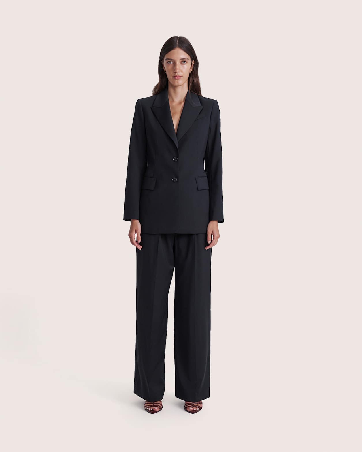 Suki Classic Wool Blazer in BLACK