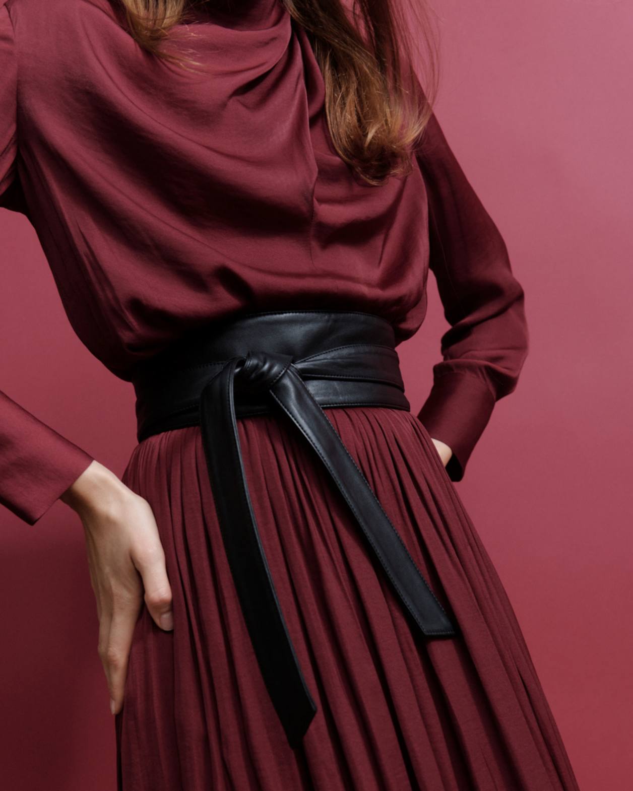 Lillian Long Sleeve Drape Neck Top in BERRY