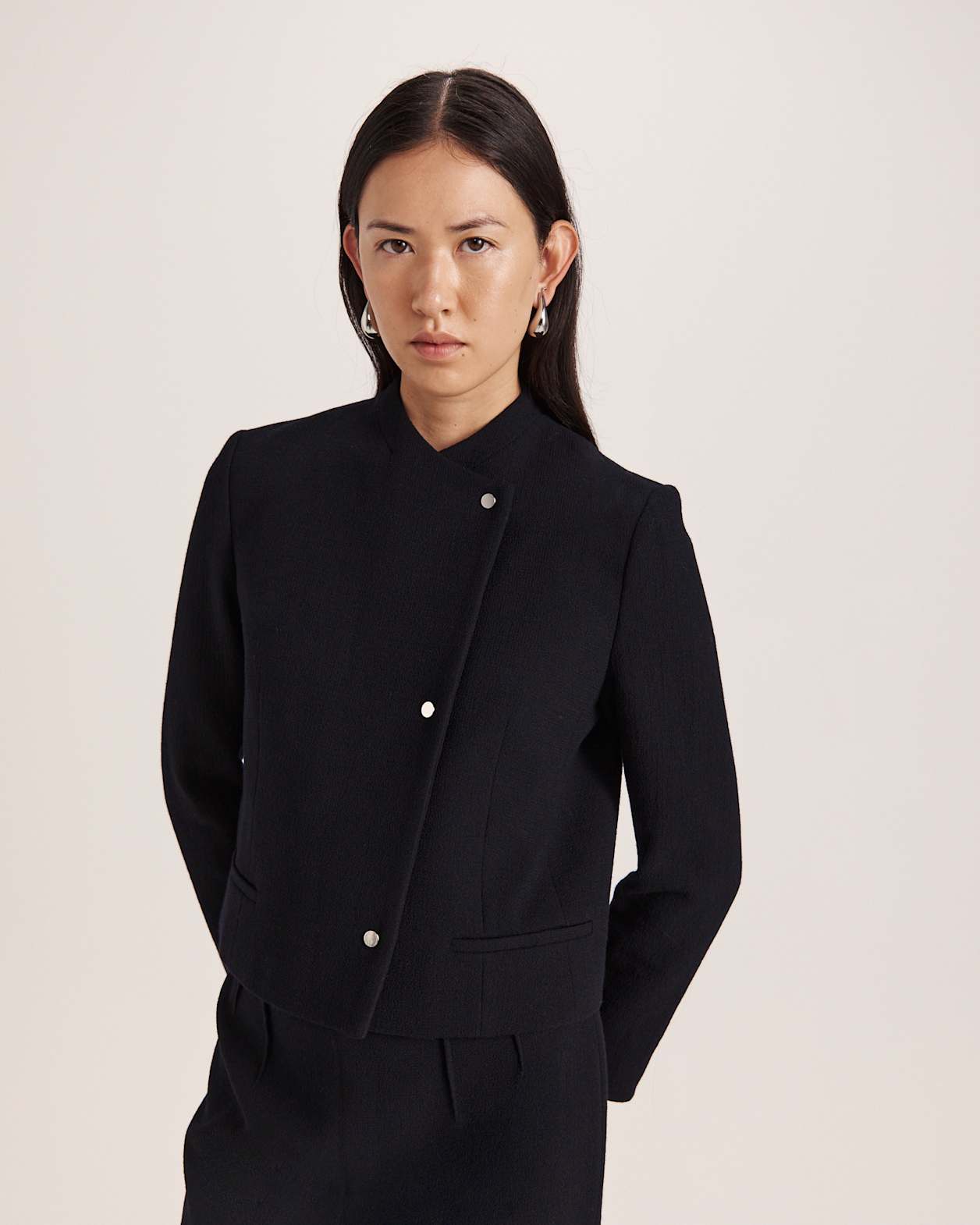 Raya Wool Crepe Cropped Jacket in BLACK