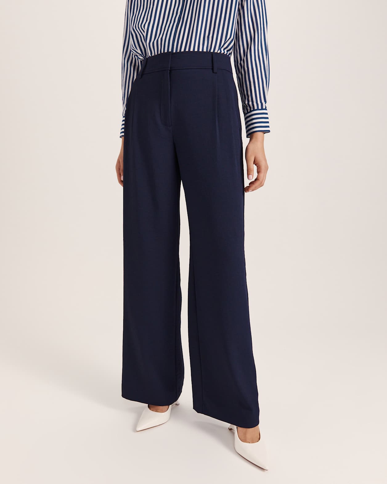 Dharma Tailored Wide Leg Pant in MIDNIGHT