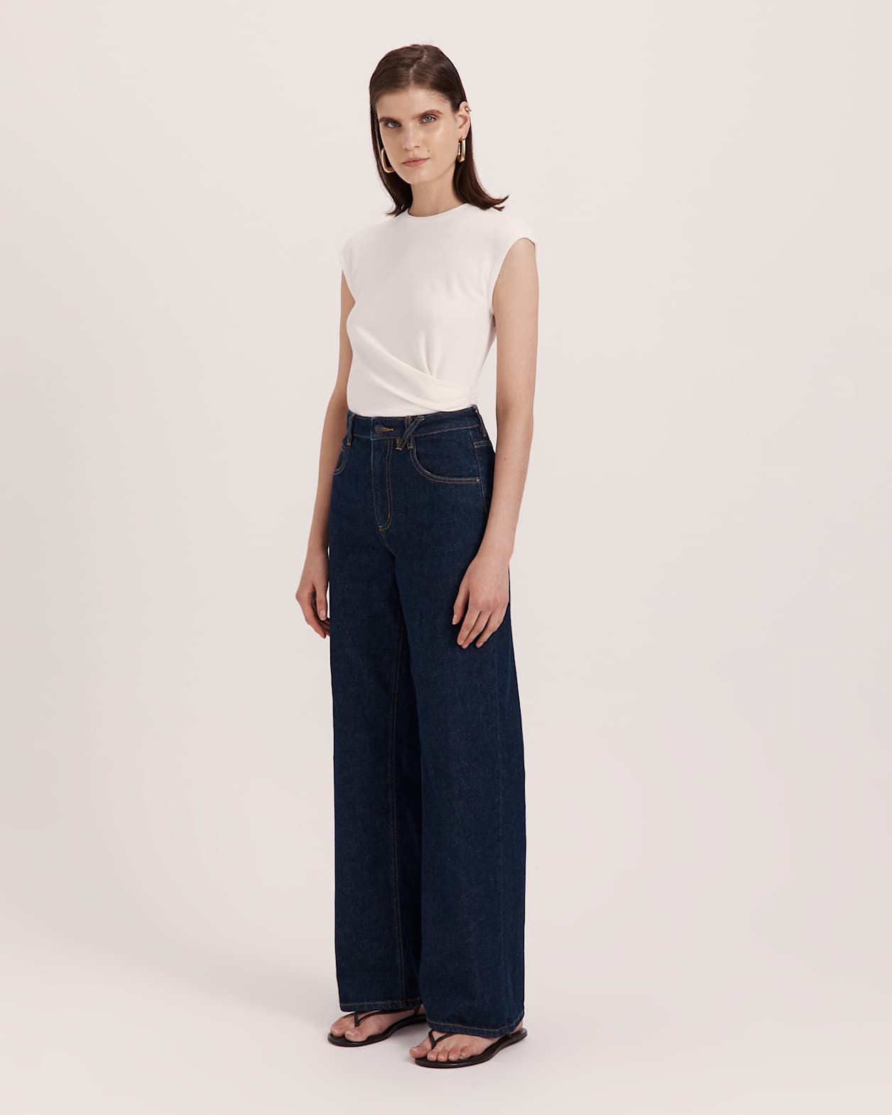 Ava Wide Leg Jean in BLUE/BLACK WASH