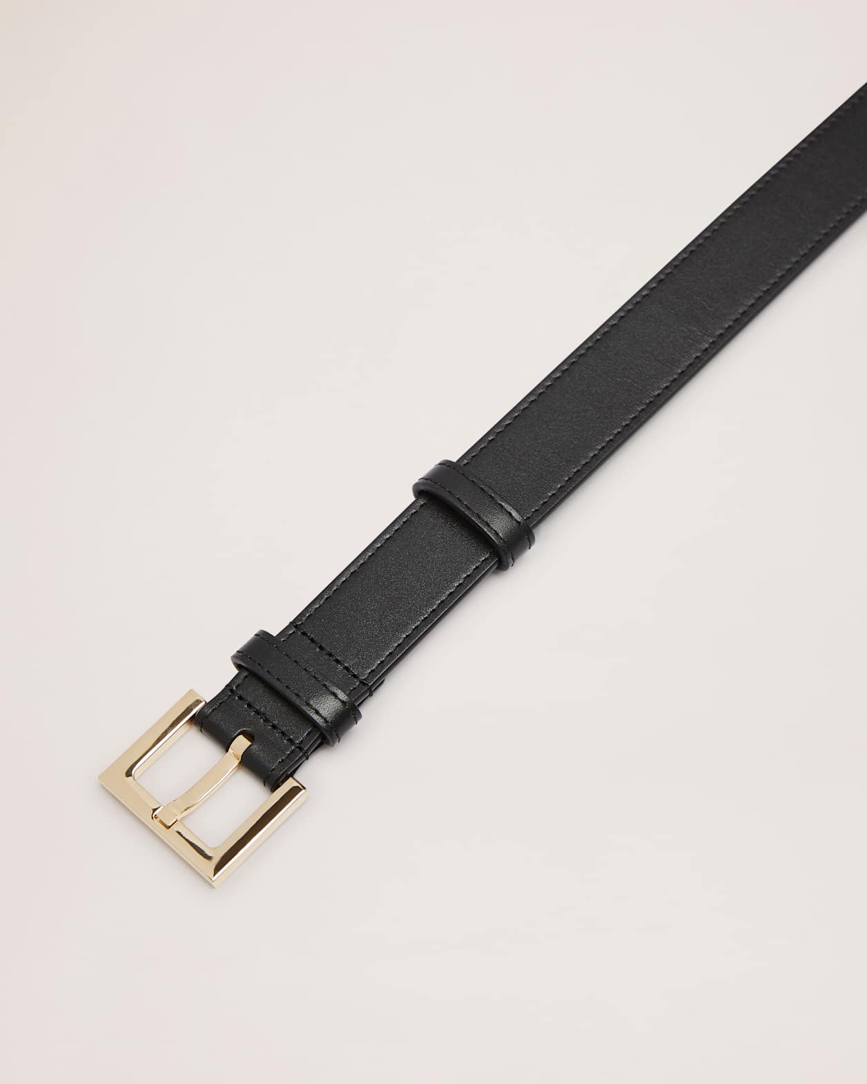 Isla Wide Leather Belt in BLACK