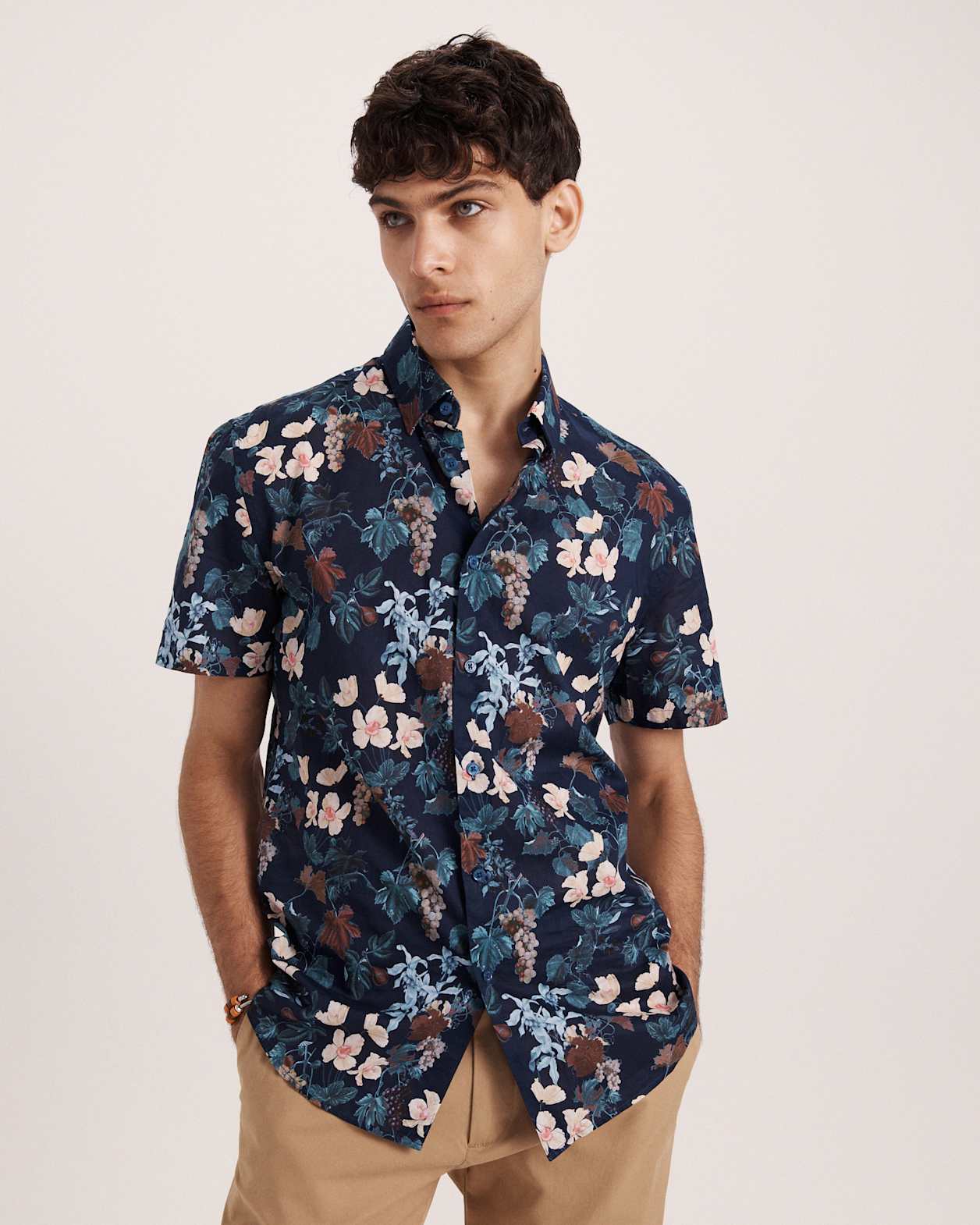 Evander Cotton Print Short Sleeve Classic Shirt in NAVY MULTI