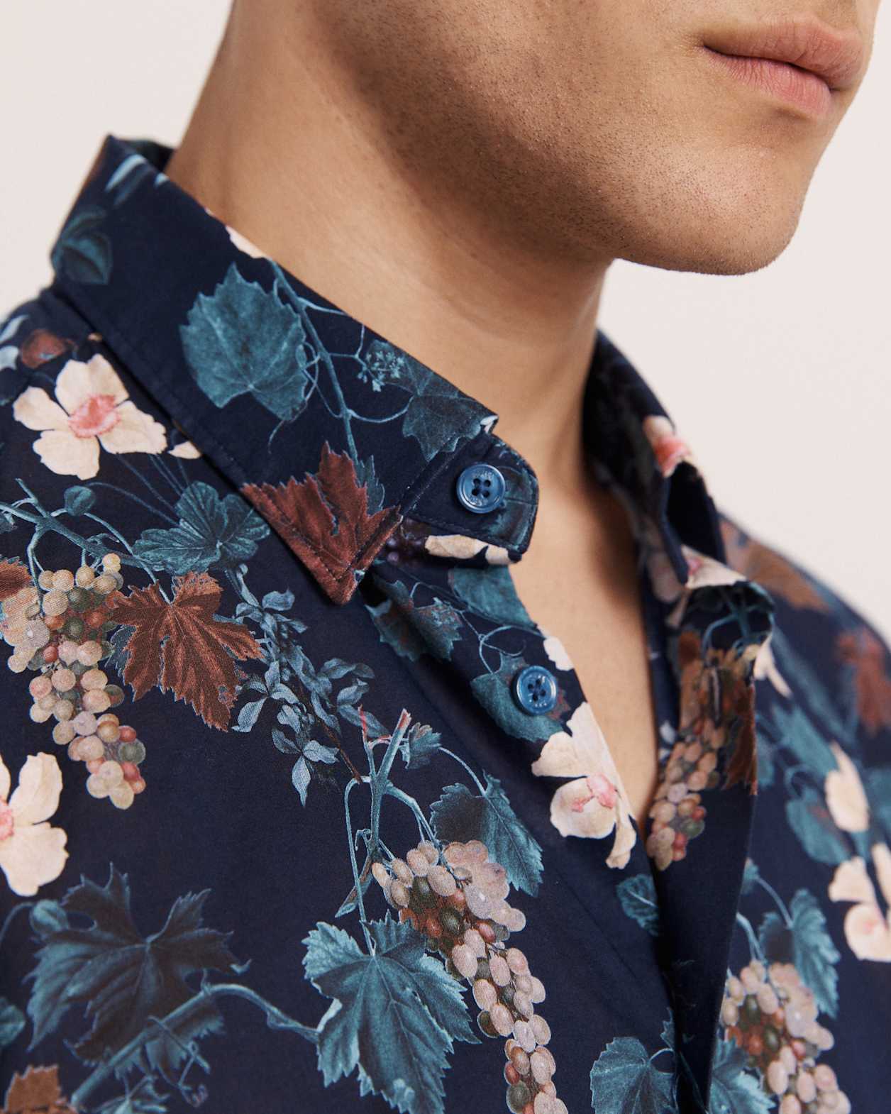 Evander Cotton Print Short Sleeve Classic Shirt in NAVY MULTI