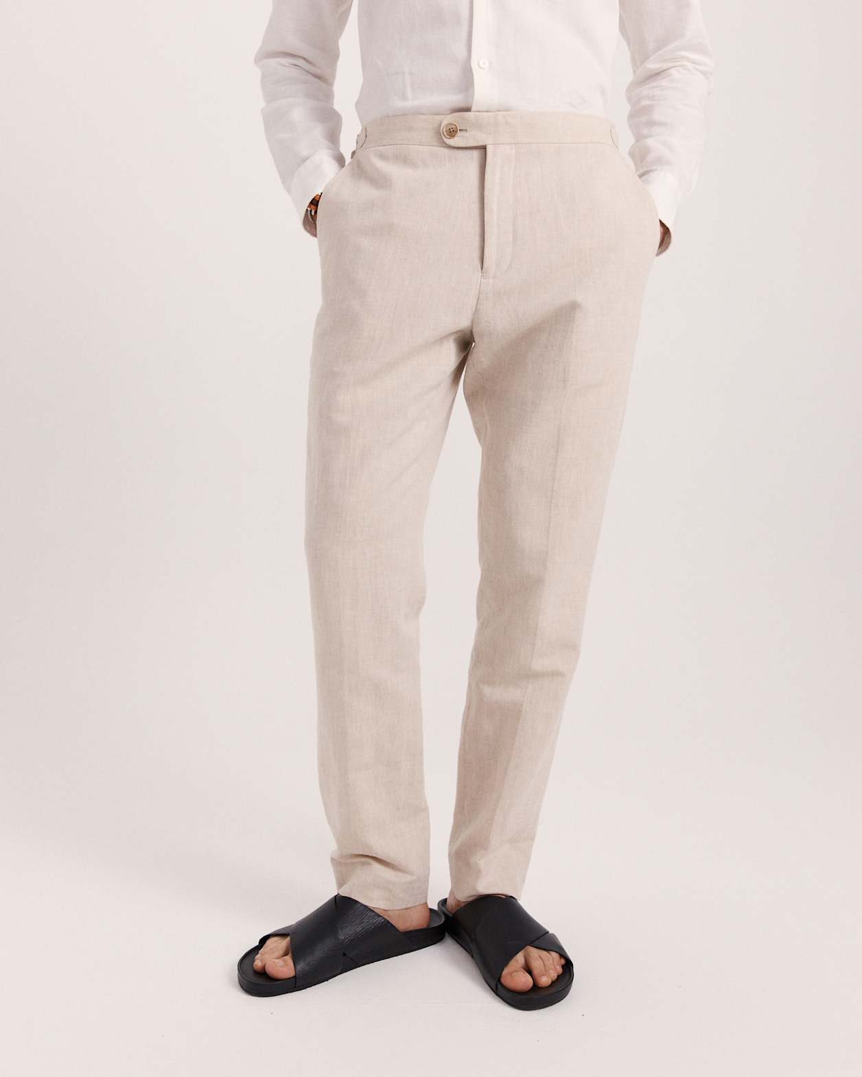 Elias Linen Cotton Regular Side Adjuster Pant in OATMEAL