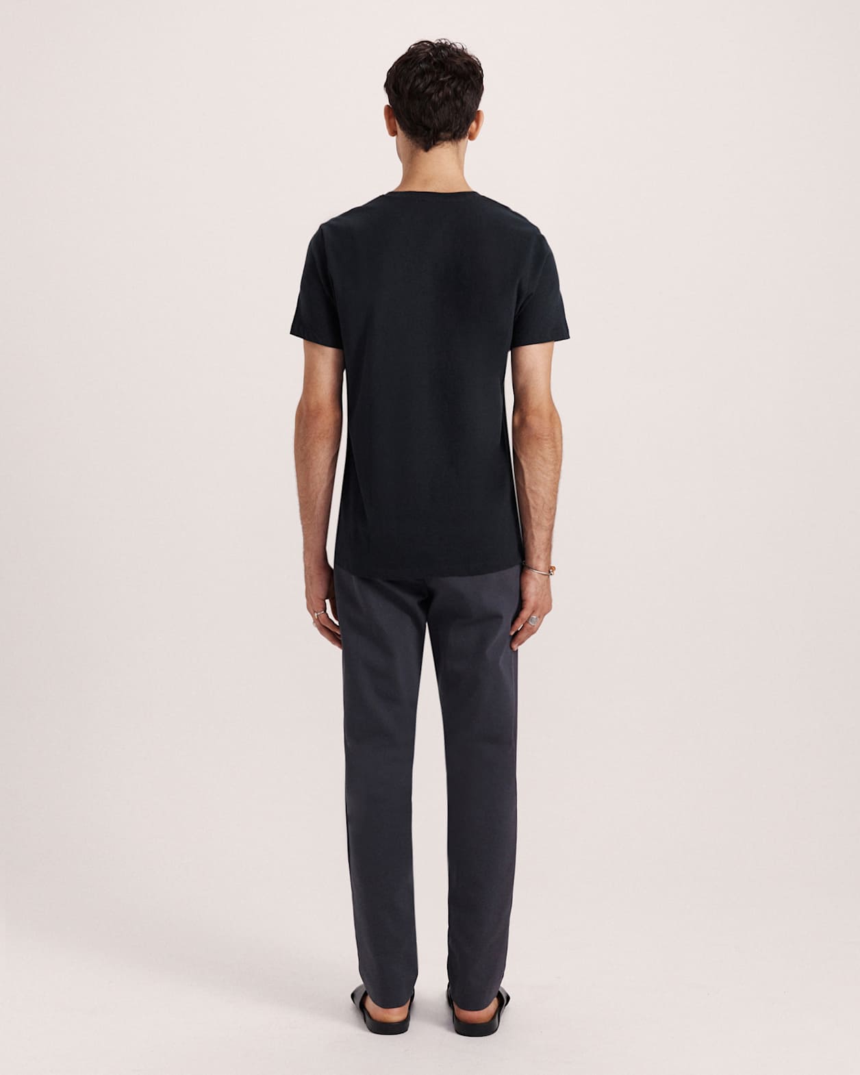 Judd Regular Chino in GRAPHITE