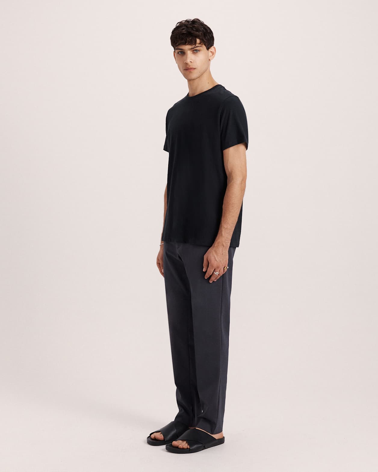 Judd Regular Chino in GRAPHITE