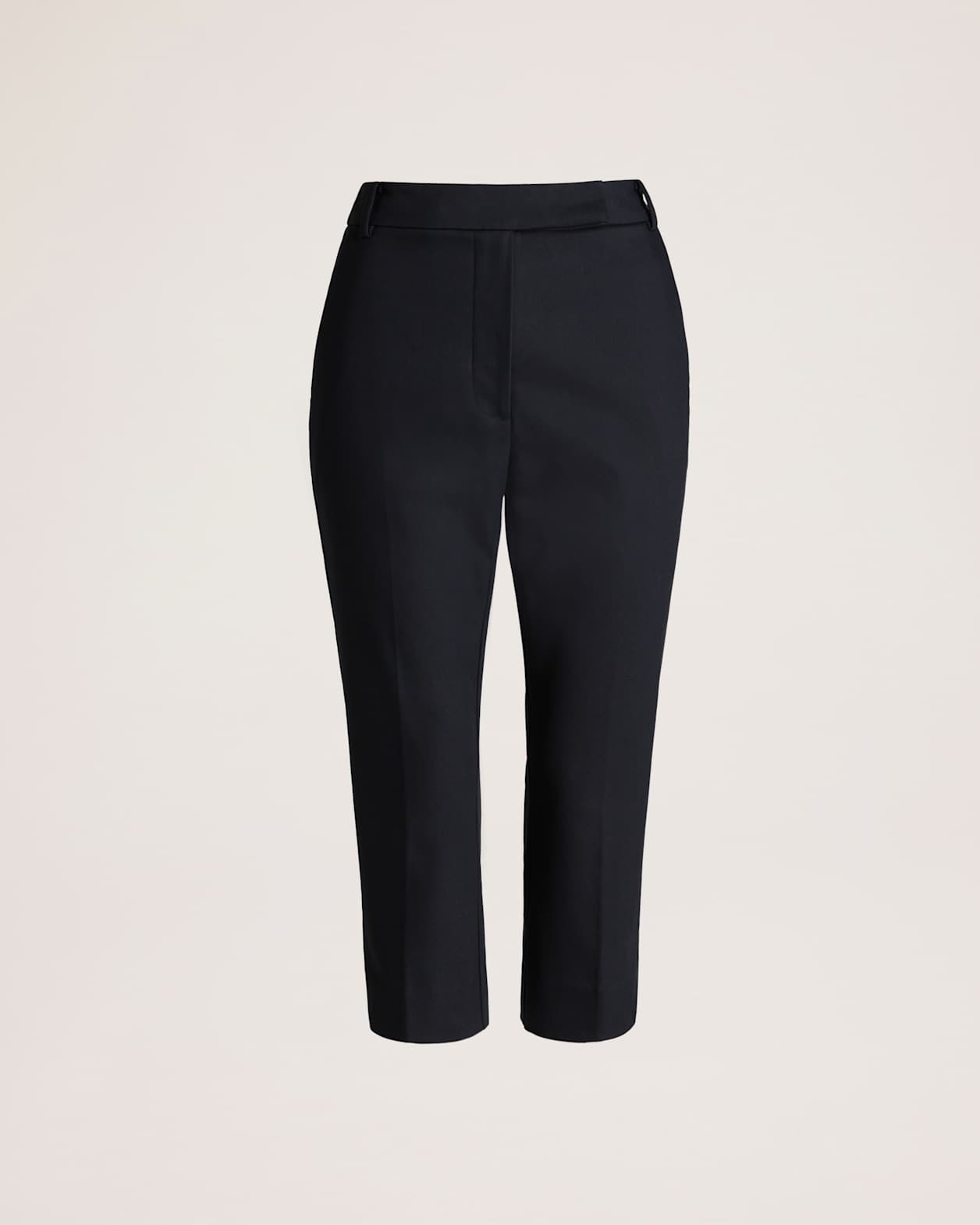 Tia Capri Pant in BLACK
