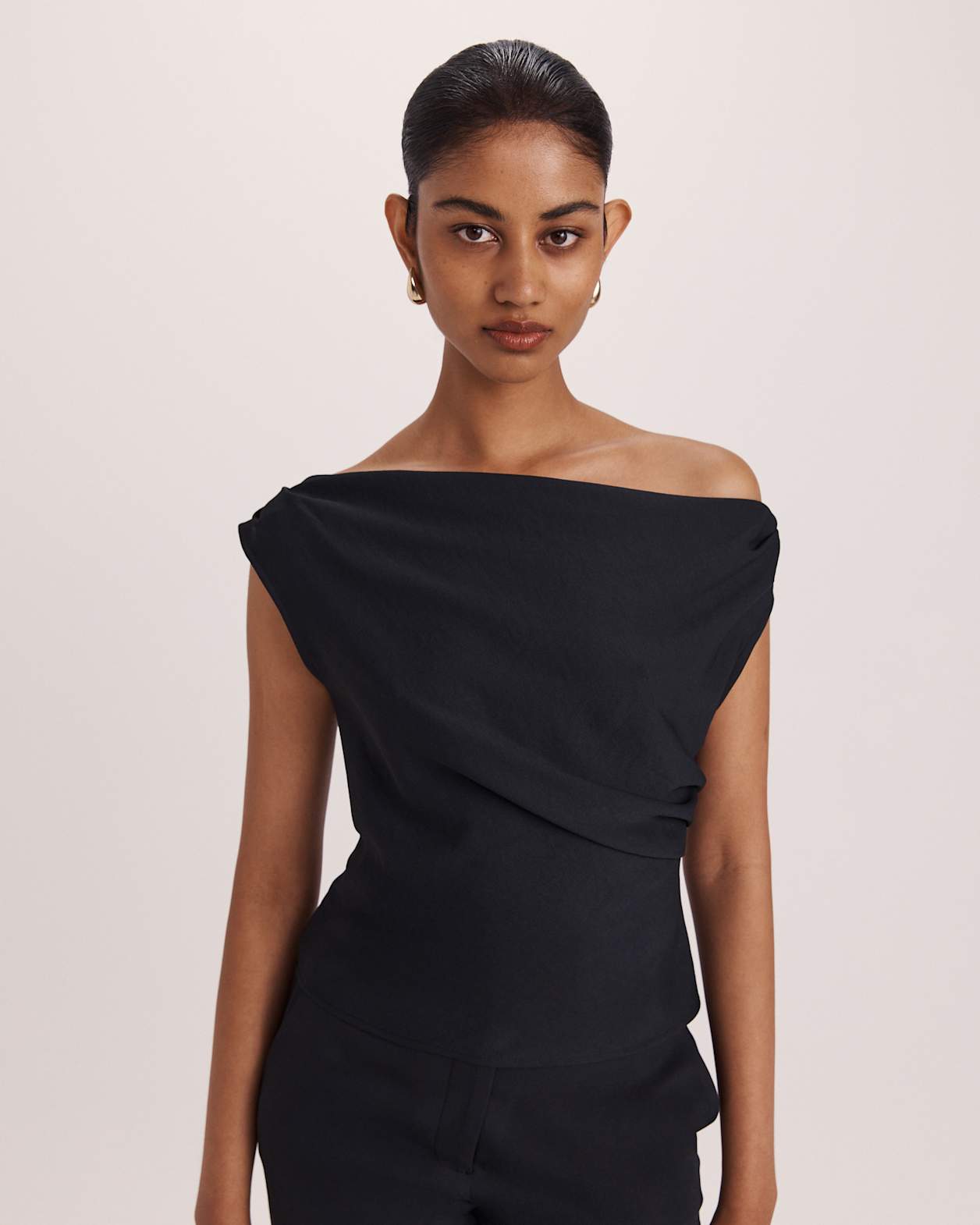 Dharma Off Shoulder Drape Top in BLACK