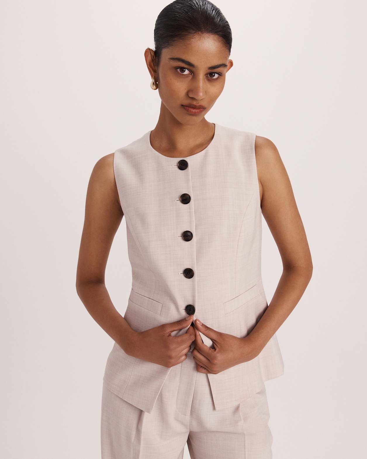 Celeste Wool Crew Neck Vest in OATMEAL MELANGE