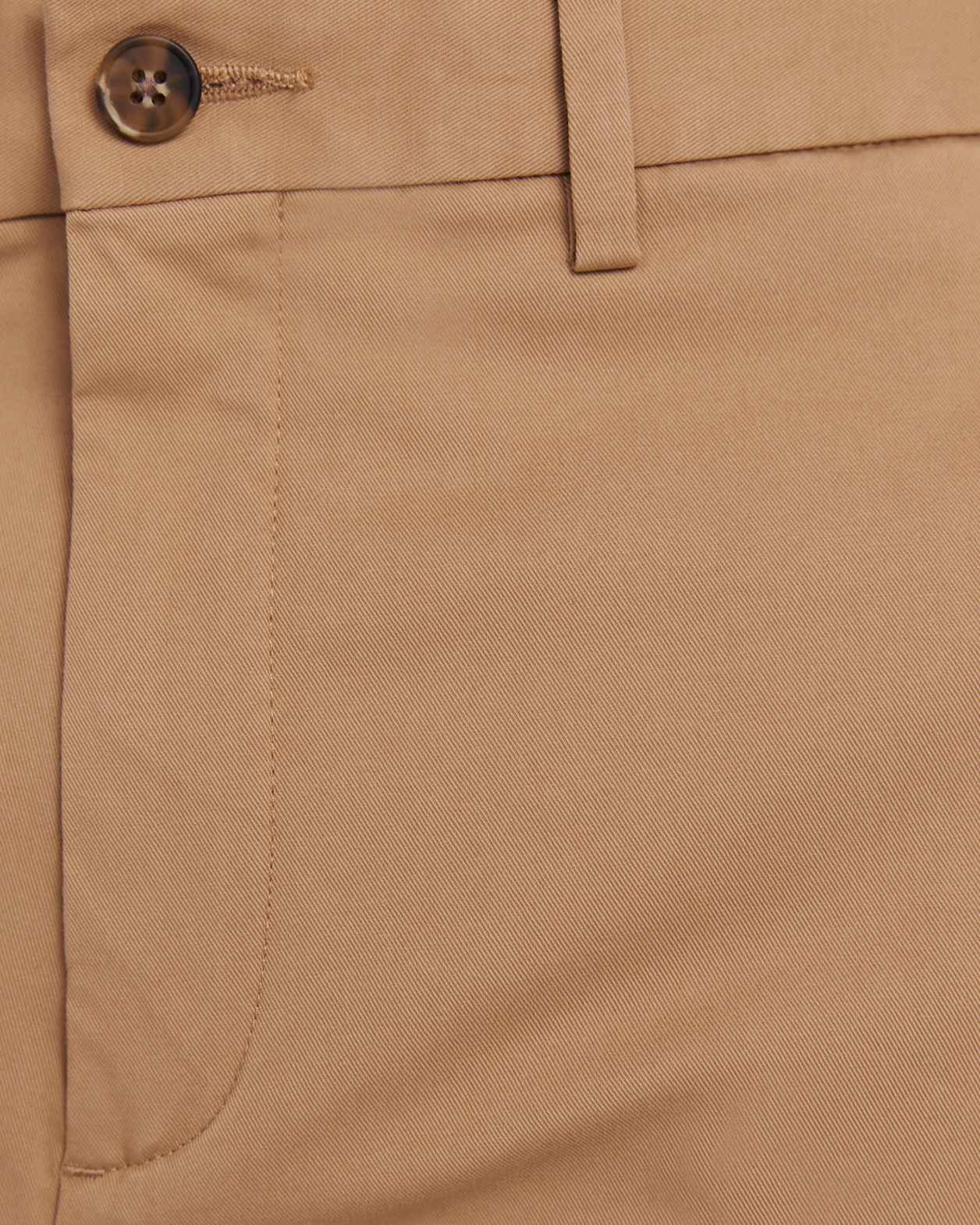 Mills Stretch Short in SAND