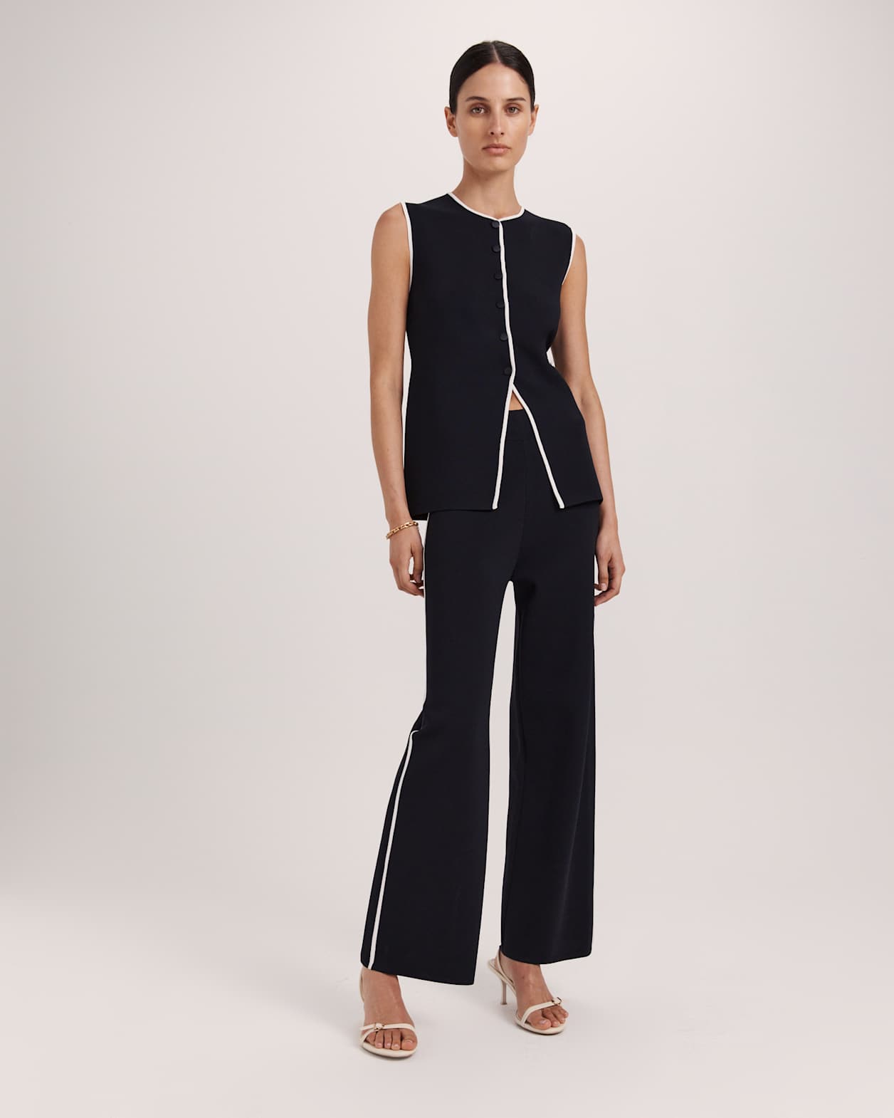 Mia Milano Knit Contrast Vest in BLACK