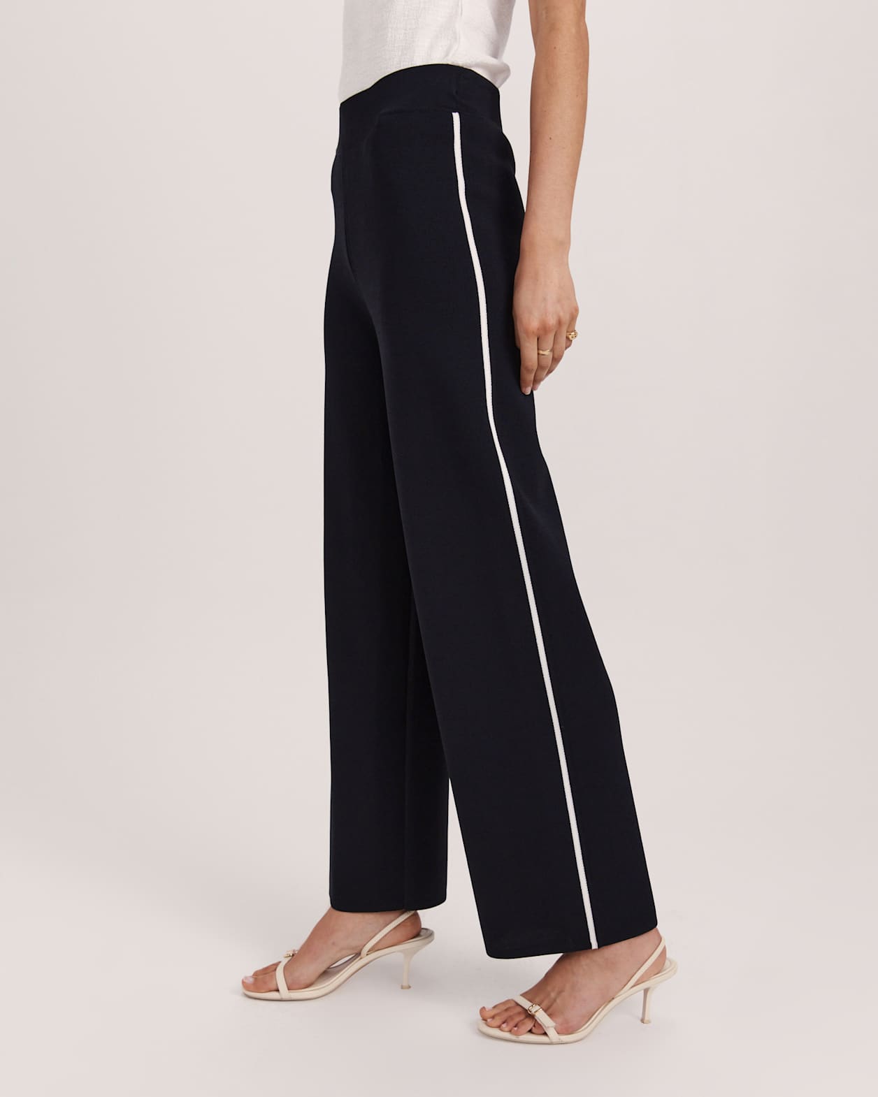 Mia Milano Knit Contrast Tip Pant in BLACK