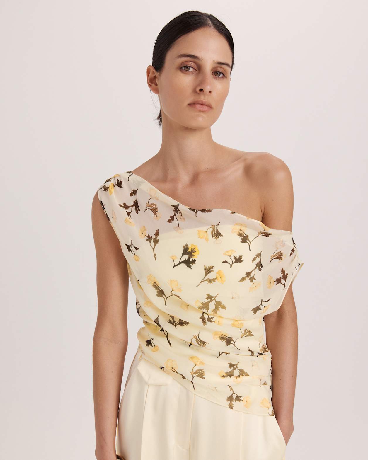 Chandelier Off Shoulder Top in MULTI
