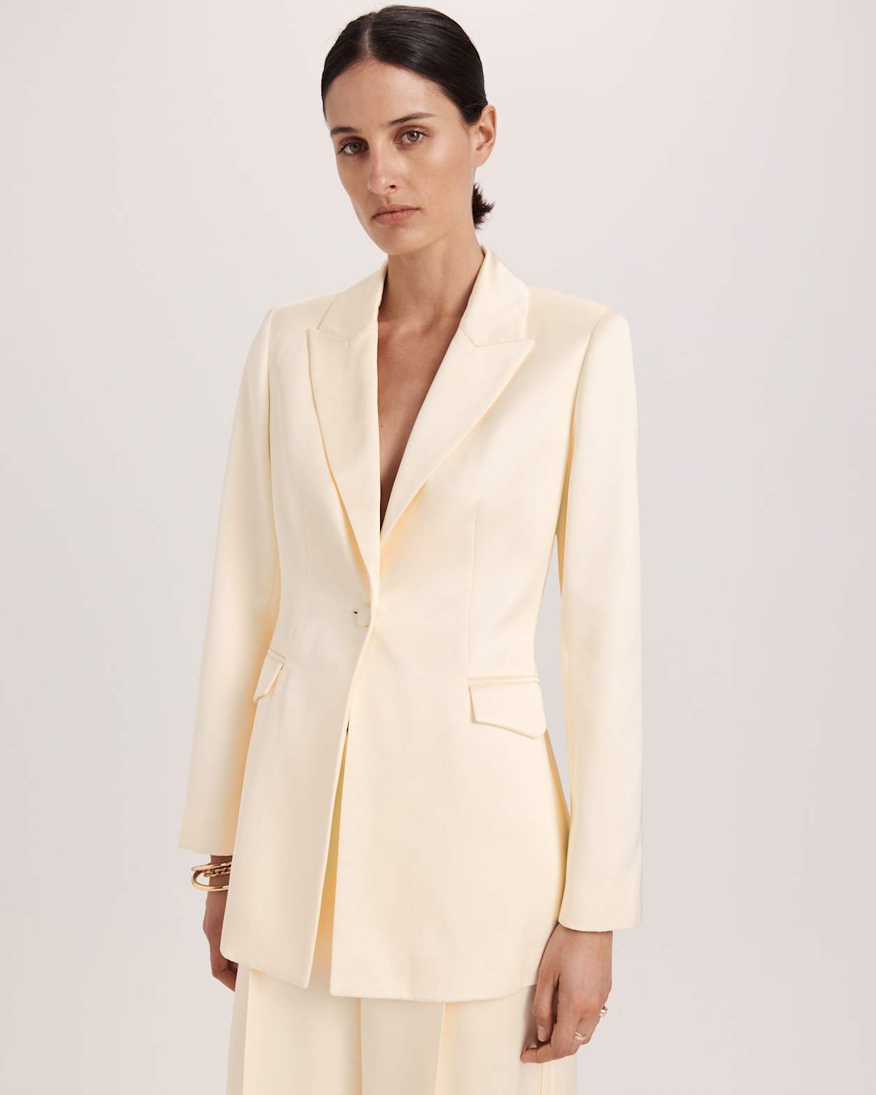 Nevine Contour Blazer in PALE LEMON