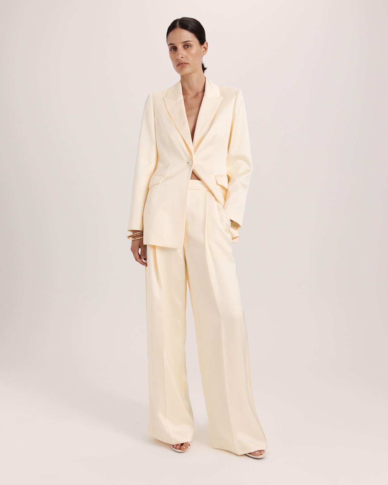 Nevine Contour Blazer in PALE LEMON