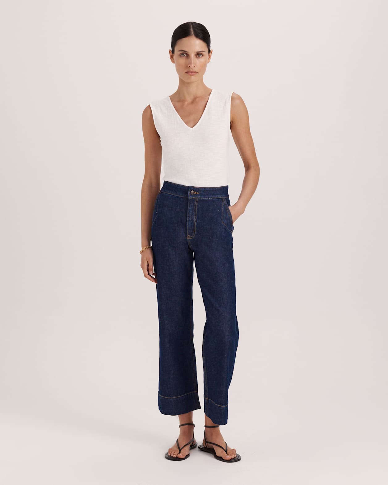 Ava Cropped Wide Leg Jean in BLUE/BLACK WASH