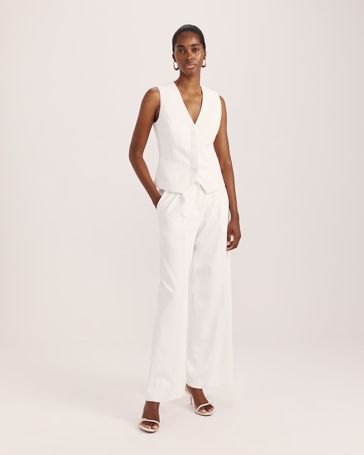 Dharma Concealed Vest in ALABASTER