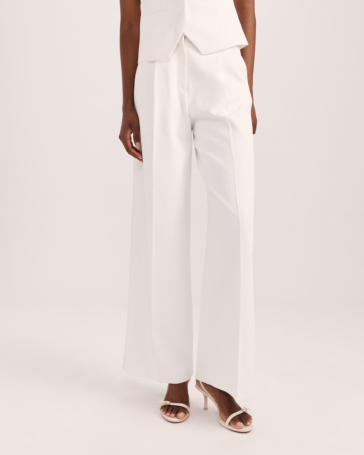 Dharma Pocket Pleat Front Pant in ALABASTER