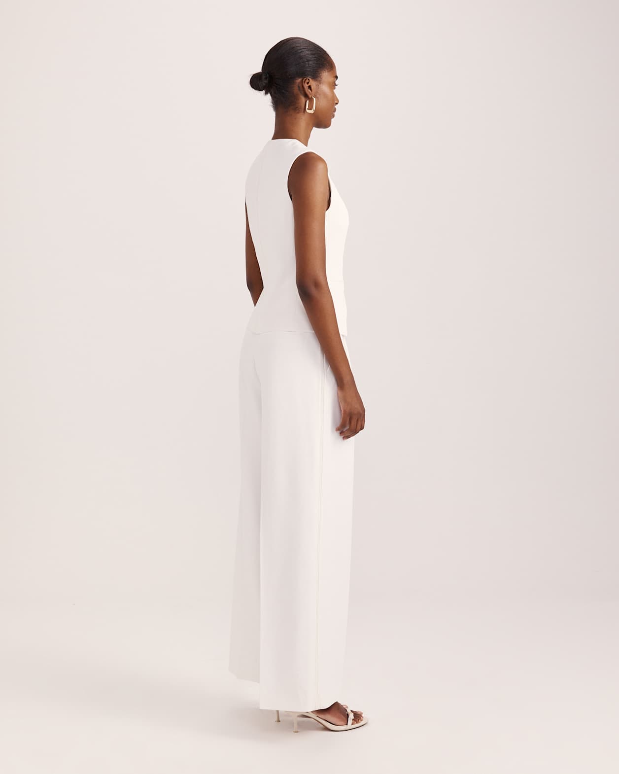 Dharma Concealed Vest in ALABASTER