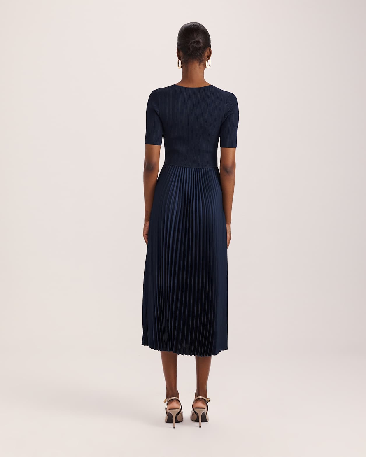 Vicky V Neck Mixed Media Dress in NAVY