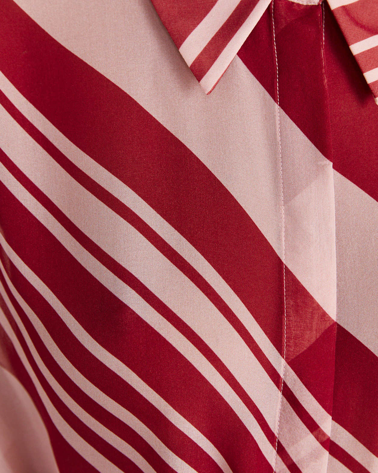 La Belle Silk Long Sleeve Blouse in MULTI