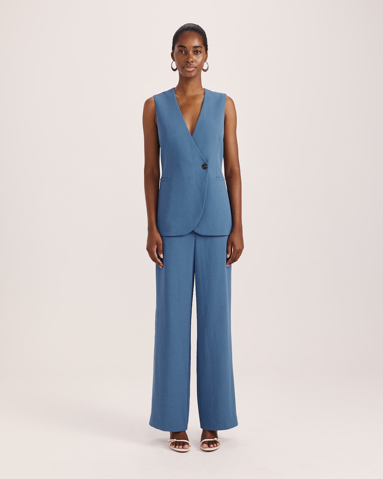 Dharma Wide Leg Pant in BLUE STEEL