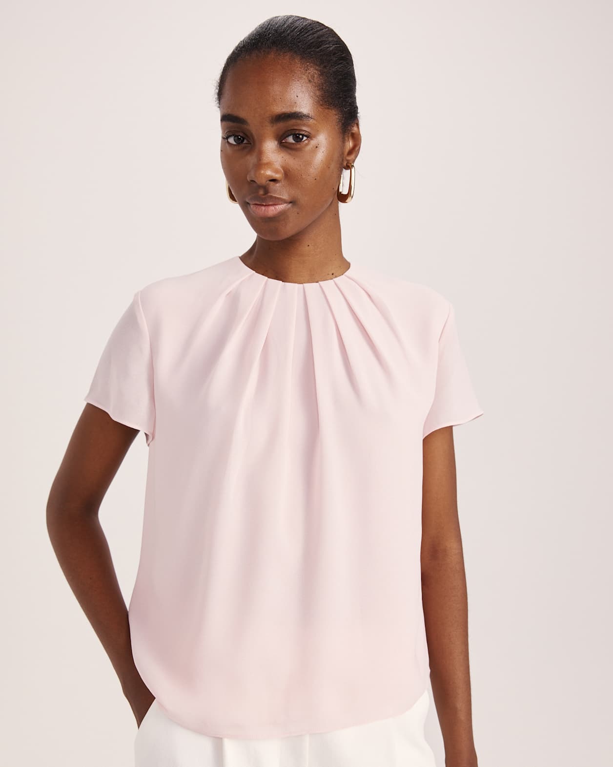 Willa Tuck Detail Ss Top in PALE PINK