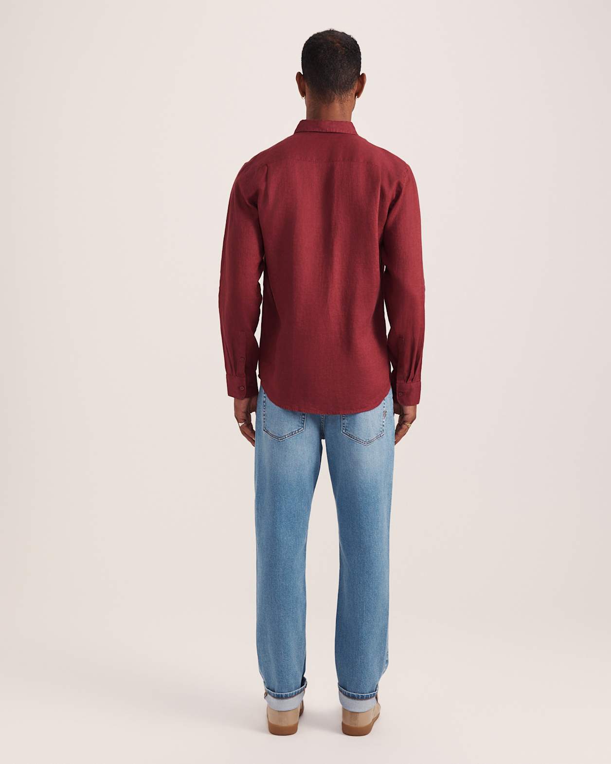 Anderson Long Sleeve Classic Linen Shirt in SANGRIA