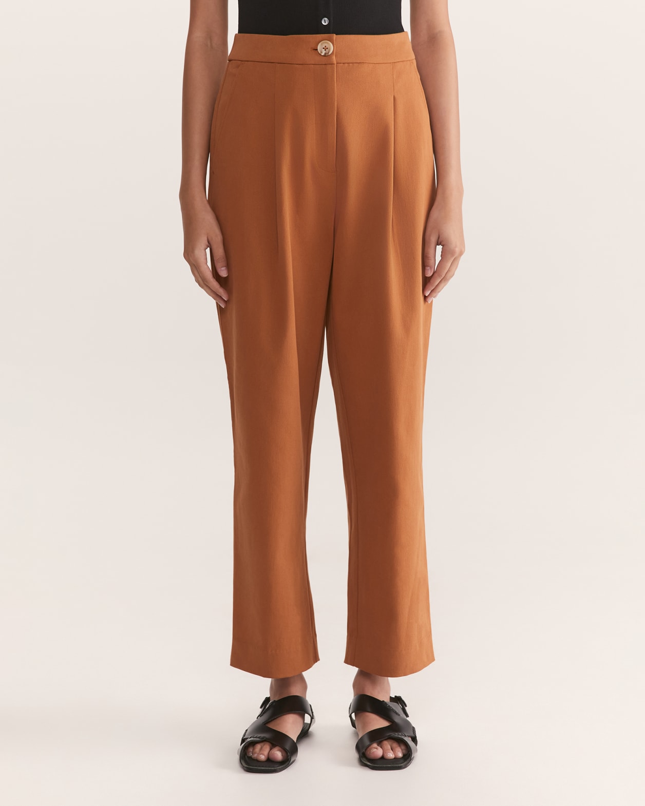 Phoebe Pleat Front Pant in RUST