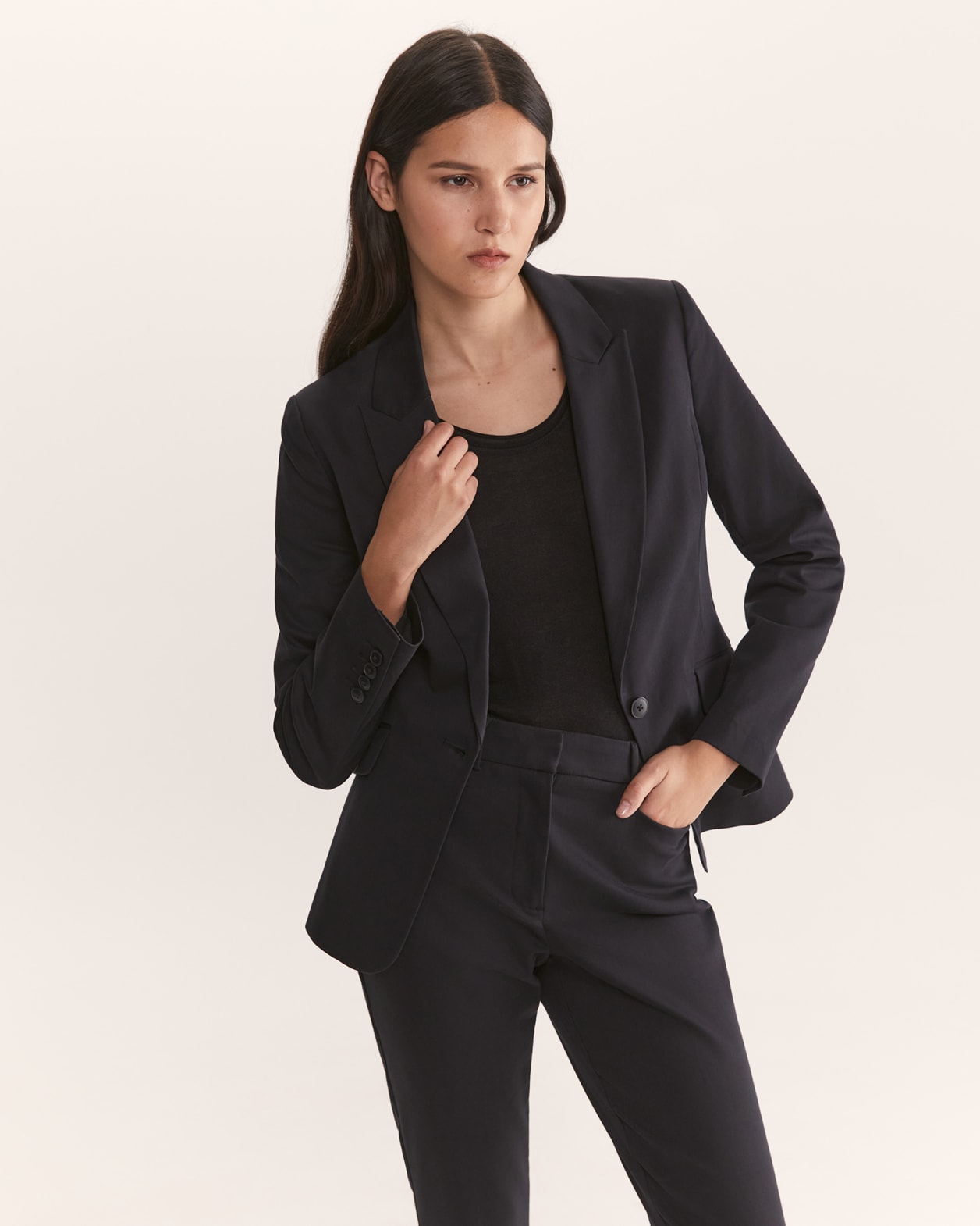 Tia Suit Blazer in BLACK