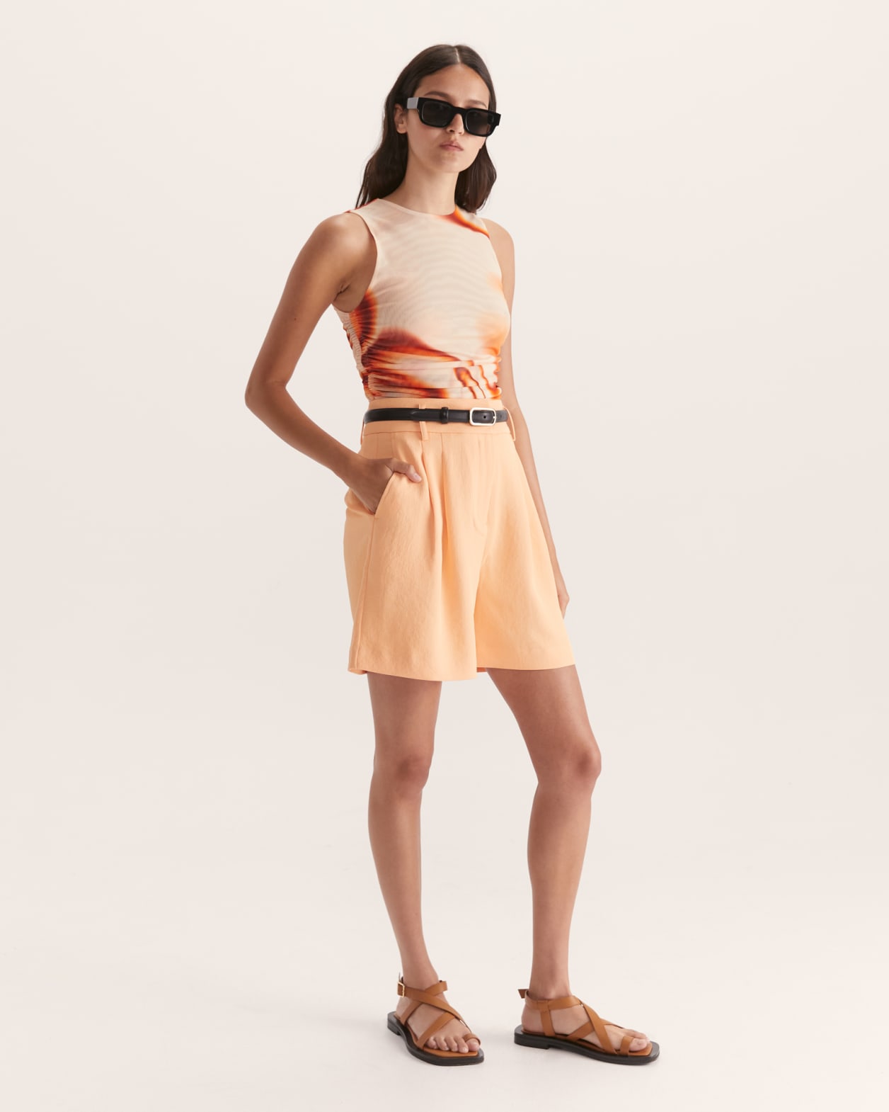 Dharma Shorts in APRICOT