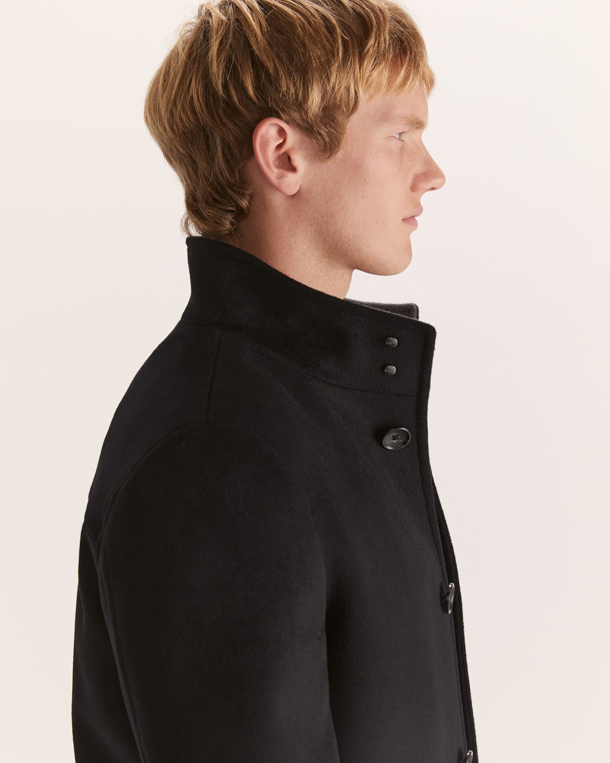 Hofmann Wool Overcoat in BLACK