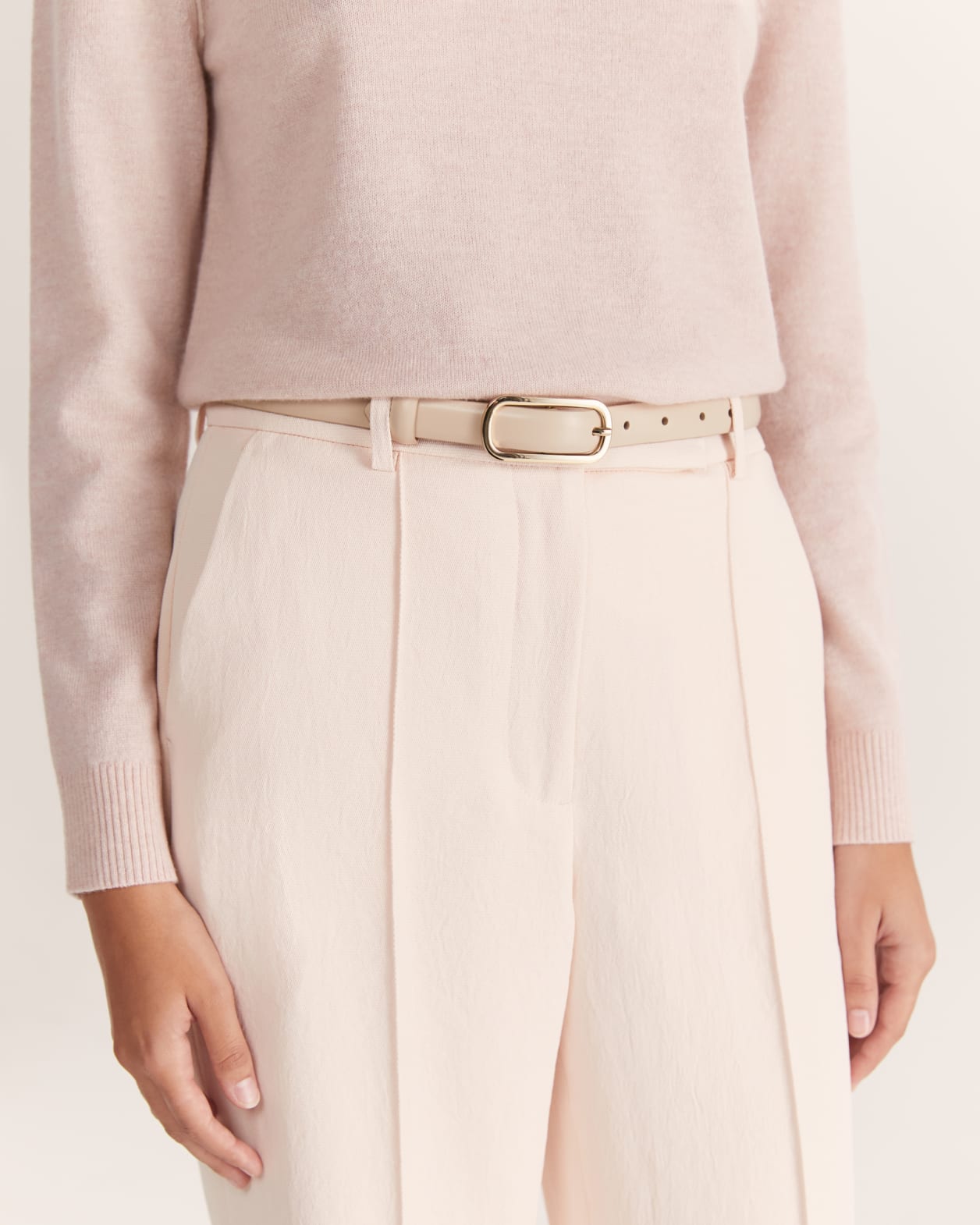 Essential Leather Belt in BEIGE