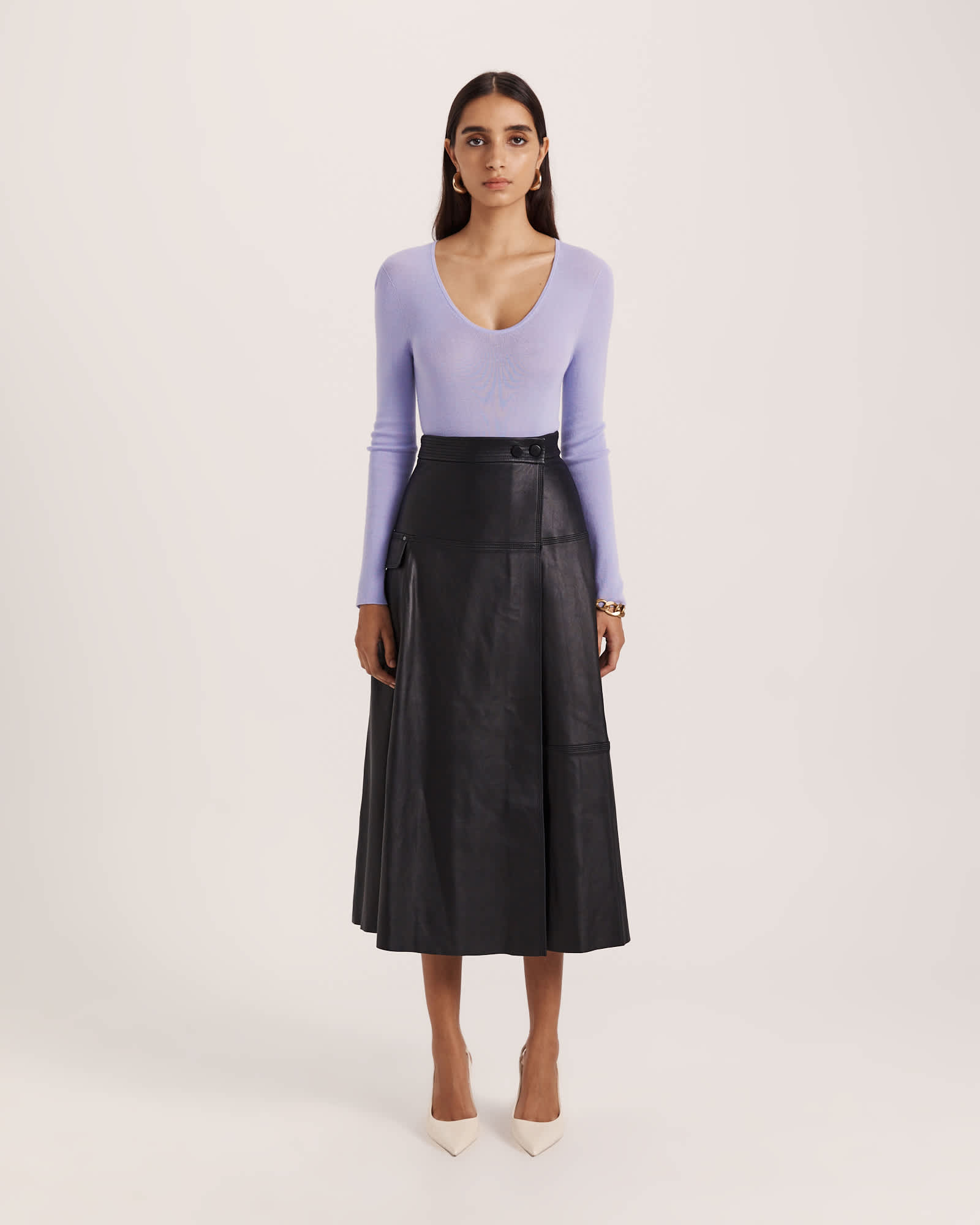 Clare Wool Scoop Neck