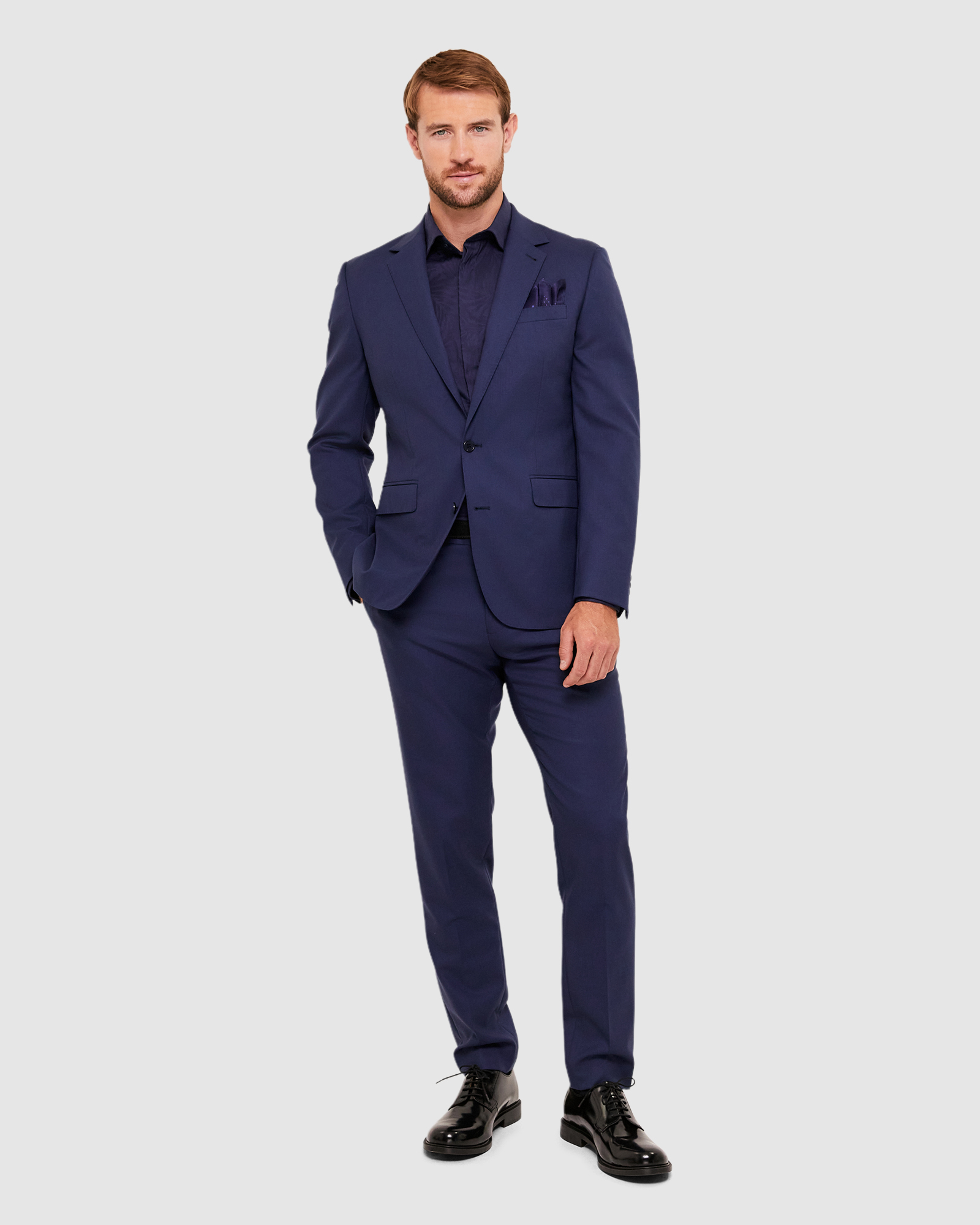 Navy blue suit pocket outlet square
