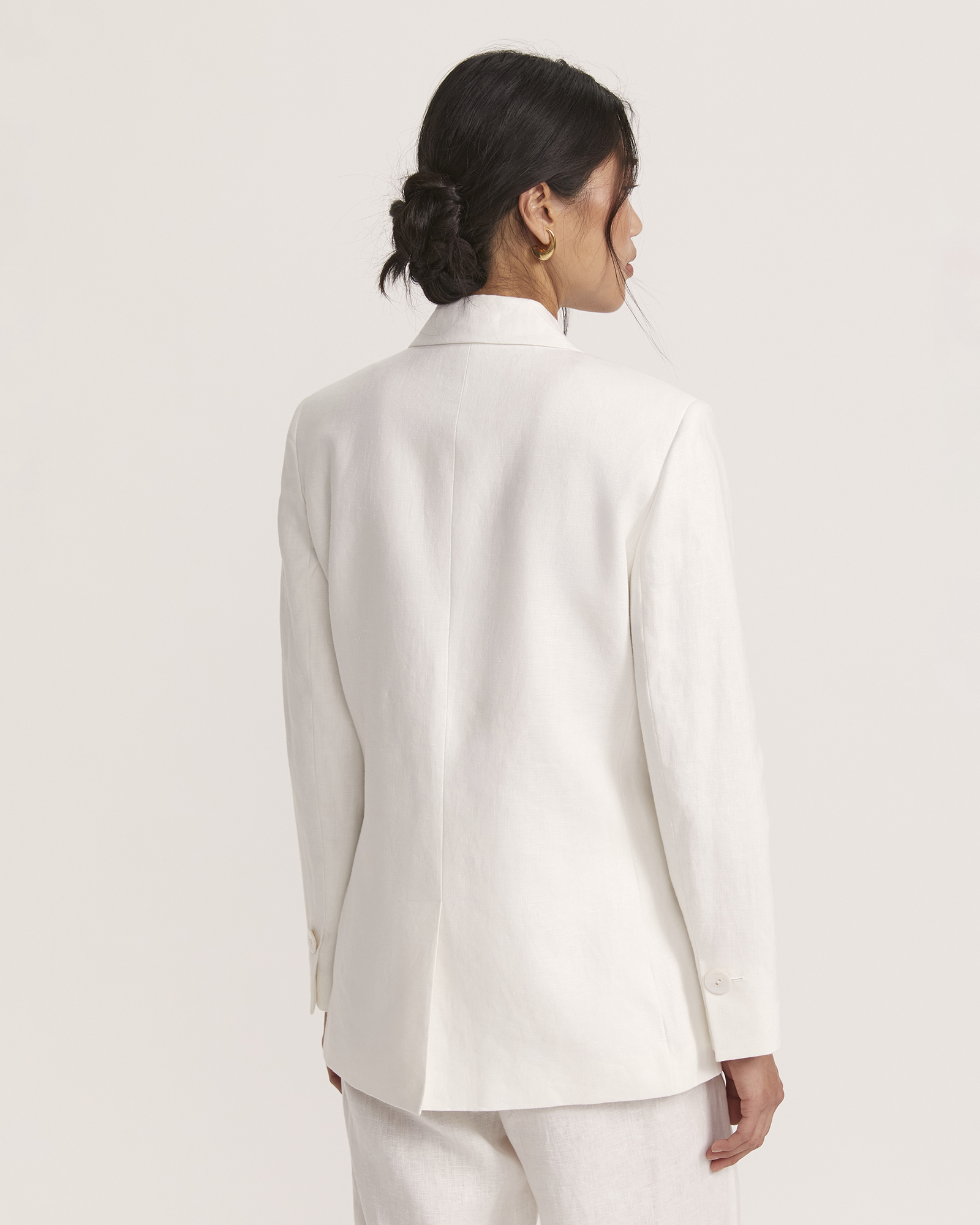 White linen jacket 2025